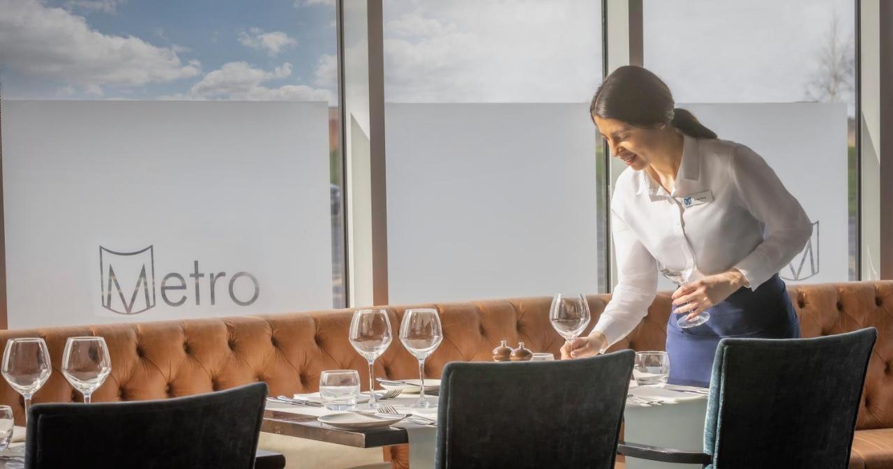 Metro Apartments Dublin Airport Bagian luar foto
