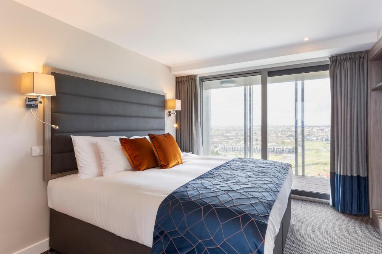 Metro Apartments Dublin Airport Bagian luar foto